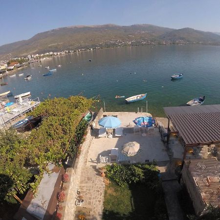 Beachfront Apartments Grunche Ohrid Ngoại thất bức ảnh