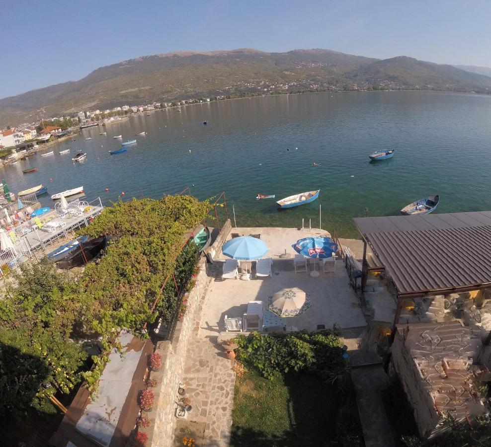 Beachfront Apartments Grunche Ohrid Ngoại thất bức ảnh